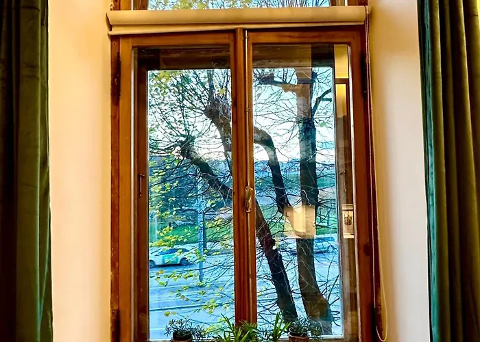 Luxury Mere By Rikas Lägenhet *